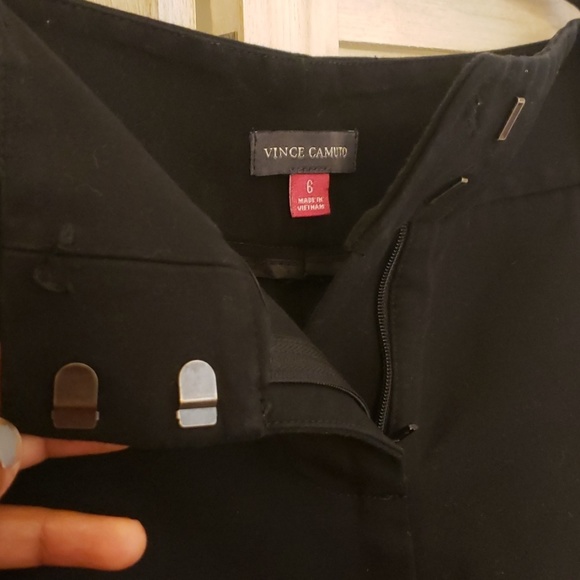 Nordstrom's Vince Camuto Cuffed Black Shorts - Picture 4 of 8